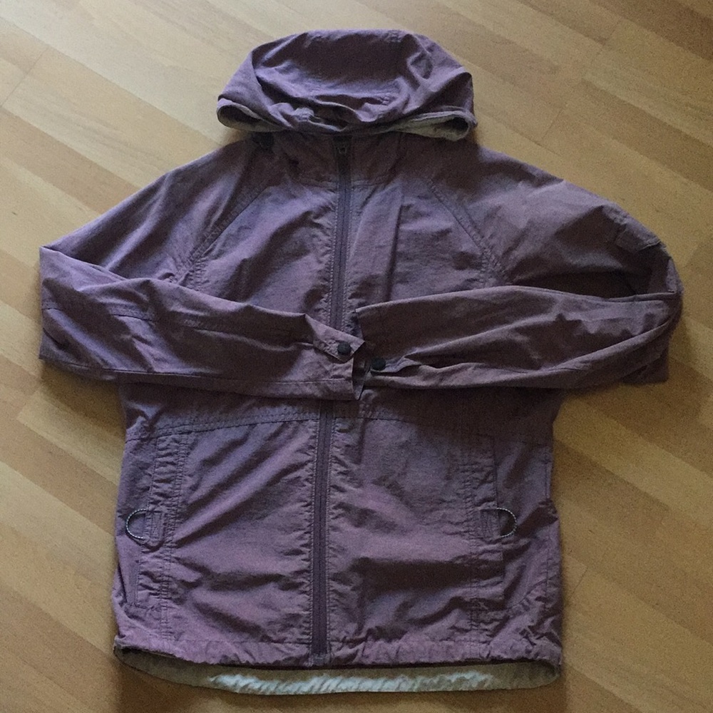 COLUMBIA windbreaker